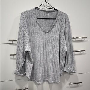 Elegant Gray V-Neck Women's Cardigan